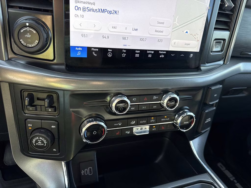 2025 Antimatter Blue Metallic Ford F-150 XLT 4X4 Truck