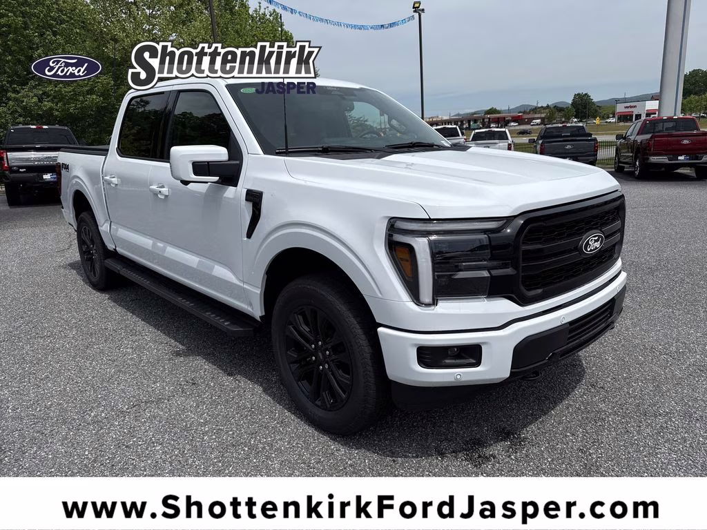2026 Oxford White Ford F-150 Lariat 4X4 Truck