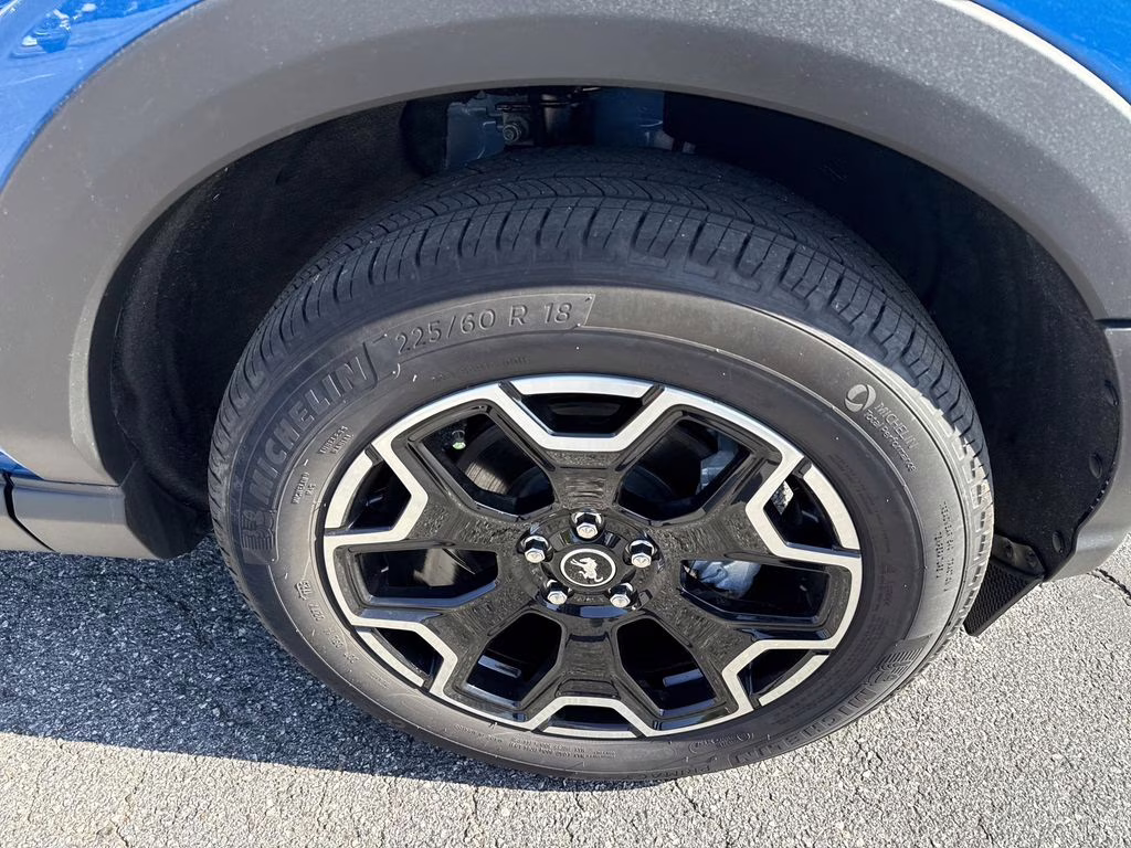 2025 Blue Metallic Ford Bronco Sport Outer Banks 4X4 SUV