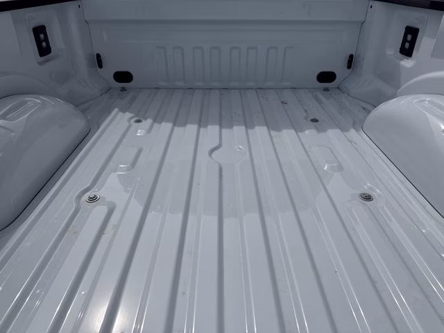 2026 Oxford White Ford Super Duty F-250 SRW Lariat 4X4 Truck