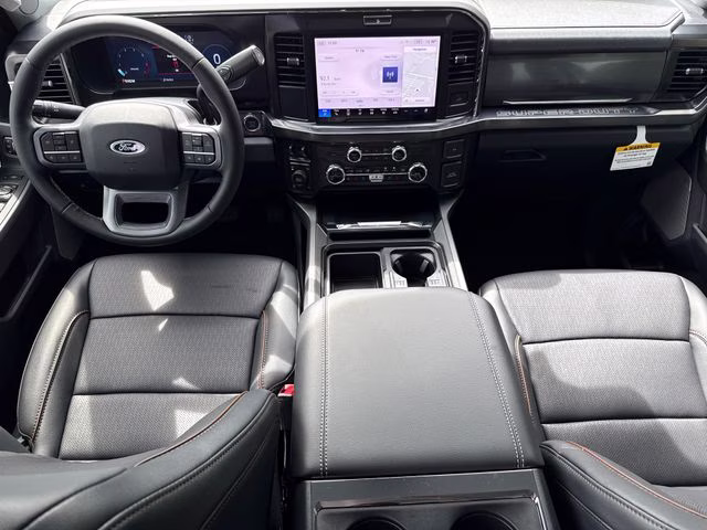 2026 Oxford White Ford Super Duty F-250 SRW Lariat 4X4 Truck