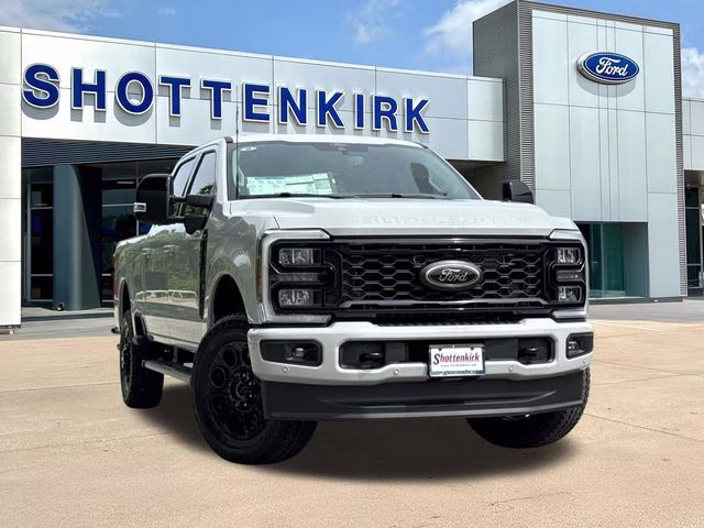 2026 Avalanche Ford Super Duty F-250 SRW Lariat 4X4 Truck