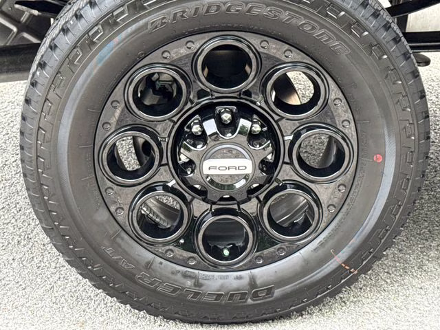 2026 Avalanche Ford Super Duty F-250 SRW Lariat 4X4 Truck