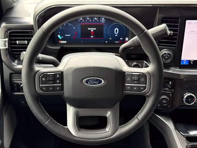 2026 Avalanche Ford Super Duty F-250 SRW Lariat 4X4 Truck