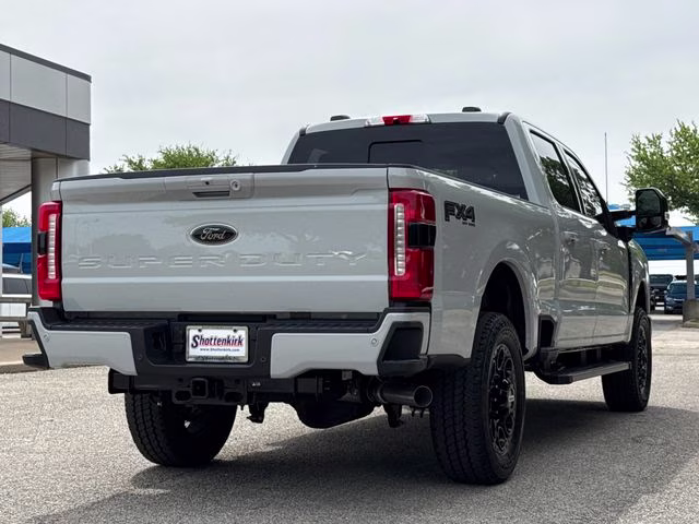 2026 Avalanche Ford Super Duty F-250 SRW Lariat 4X4 Truck