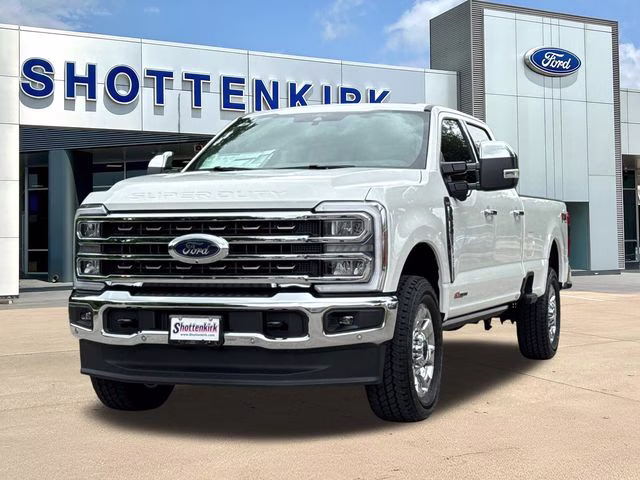 2026 White Ford Super Duty F-350 SRW King Ranch 4X4 Truck
