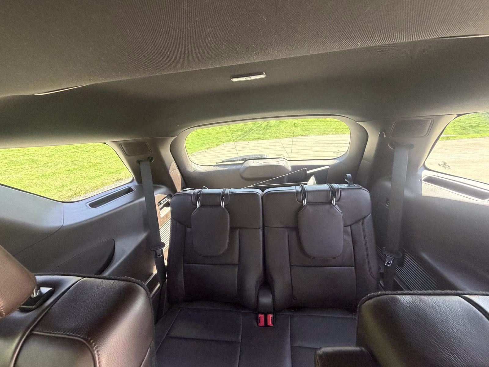 2023 Rapid Red Metallic Tinted Clearcoat Ford Explorer King Ranch 4X4 SUV