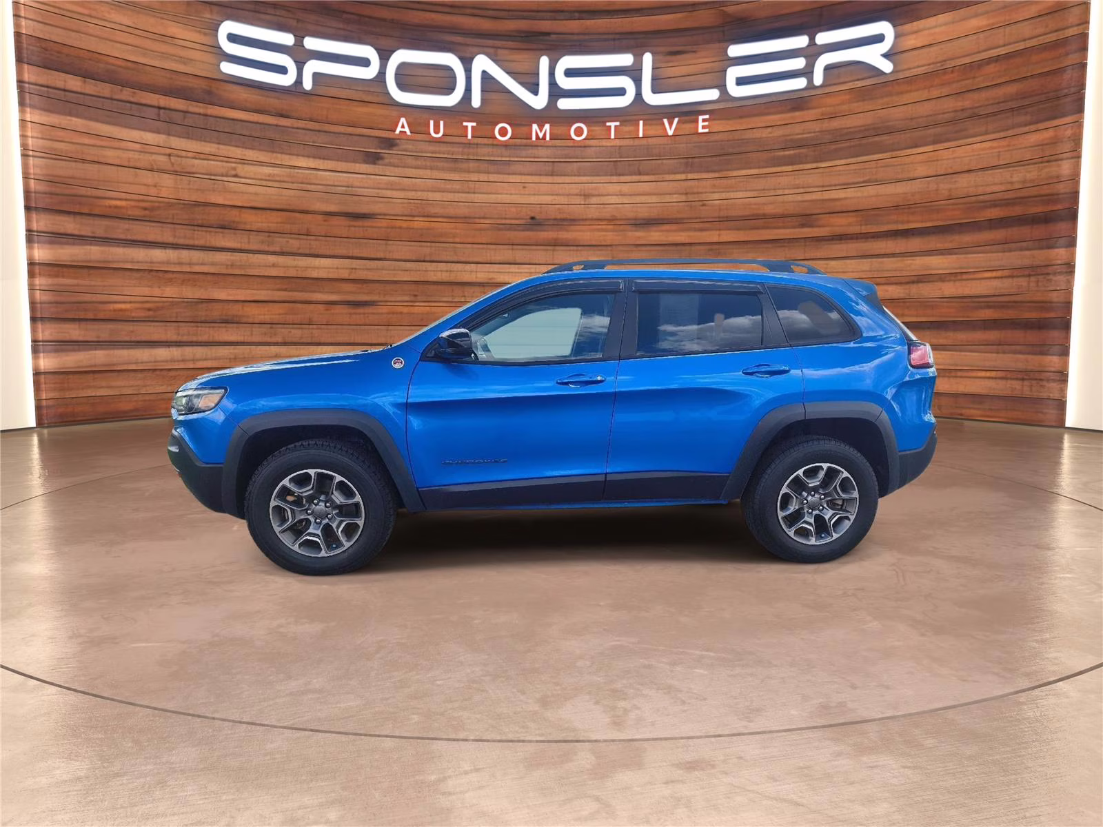 2022 Hydro Blue Pearlcoat Jeep Cherokee Trailhawk 4X4 SUV
