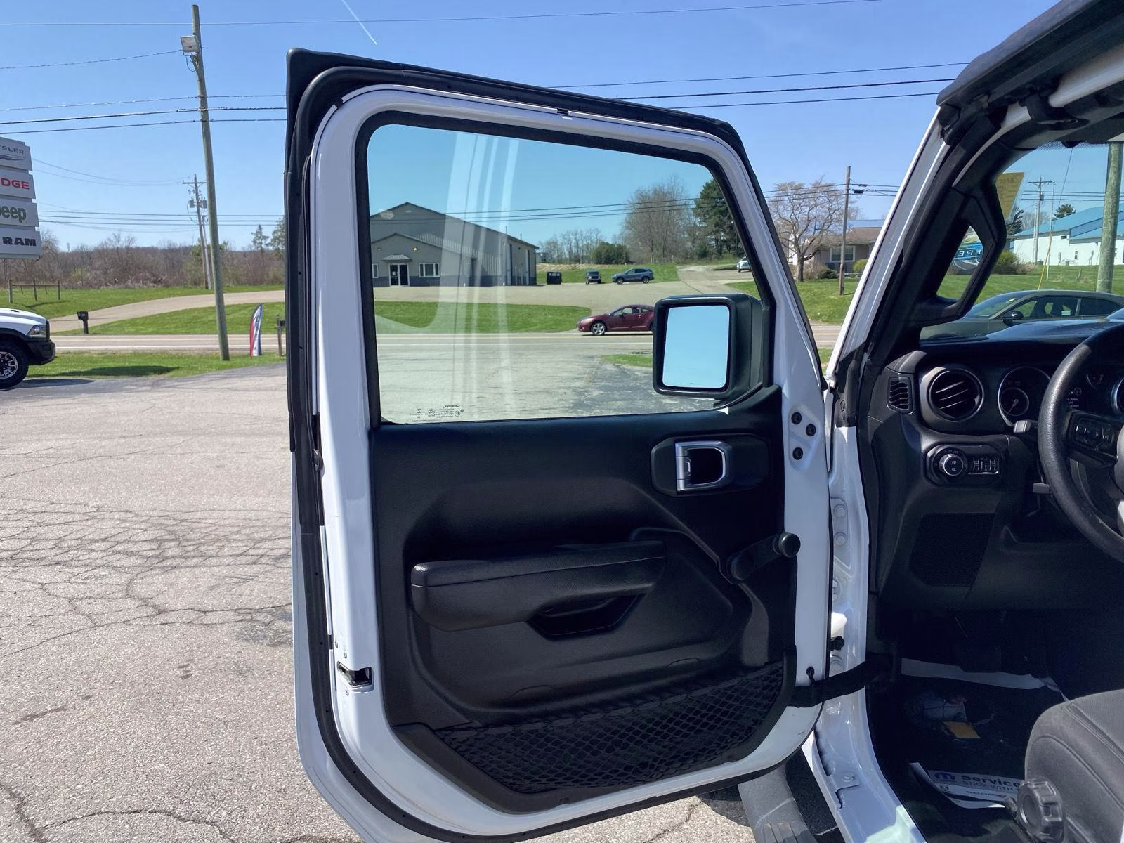 2022 Bright White Clearcoat Jeep Gladiator Willys Sport 4X4 Truck