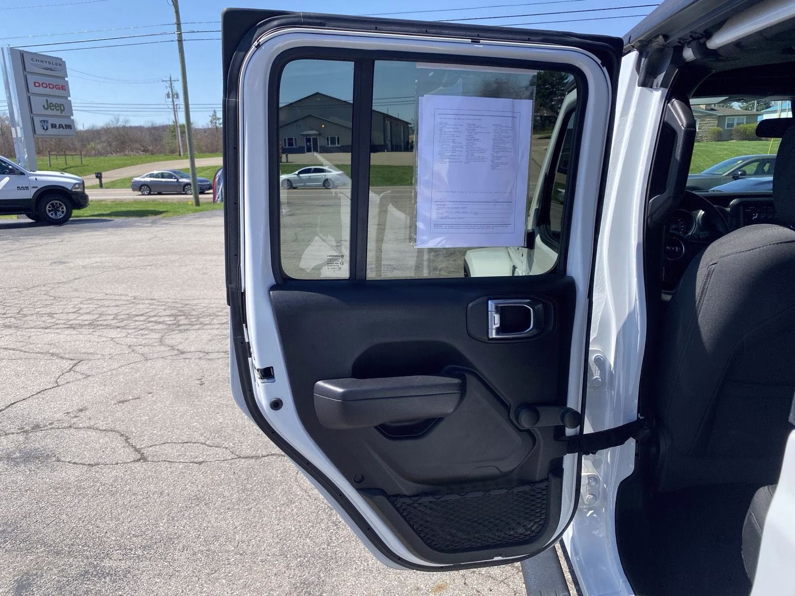 2022 Bright White Clearcoat Jeep Gladiator Willys Sport 4X4 Truck