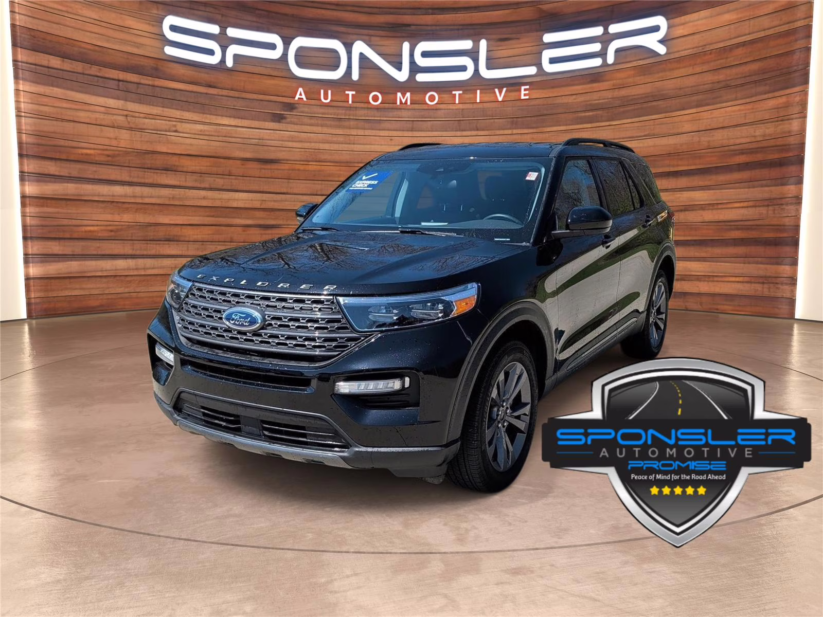 2024 Agate Black Ford Explorer XLT 4X4 SUV
