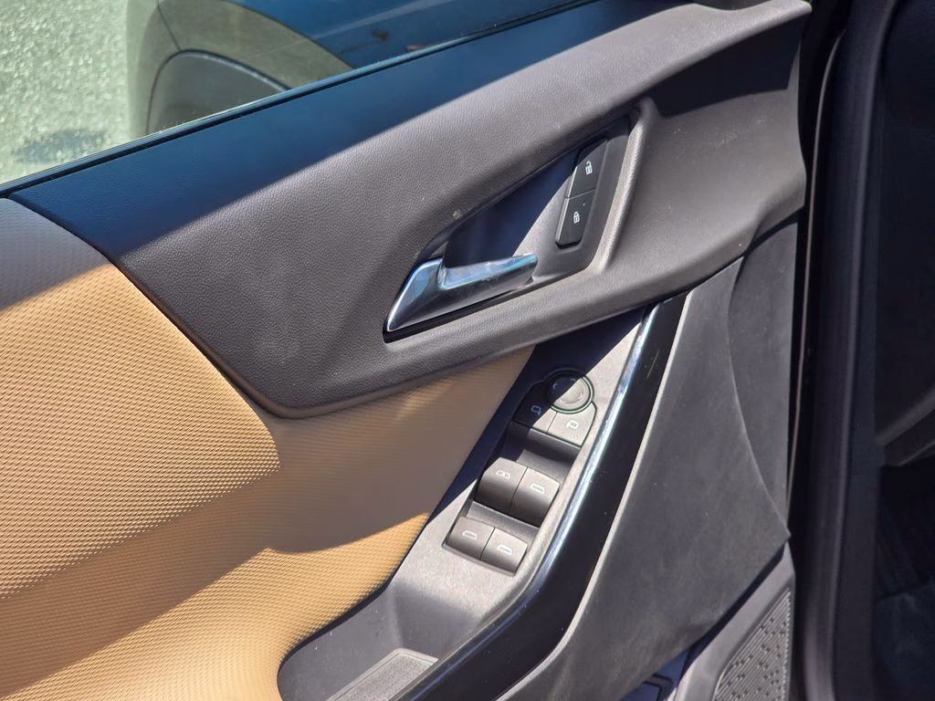 2026 Mosaic Black Metallic Chevrolet Equinox ACTIV FWD SUV
