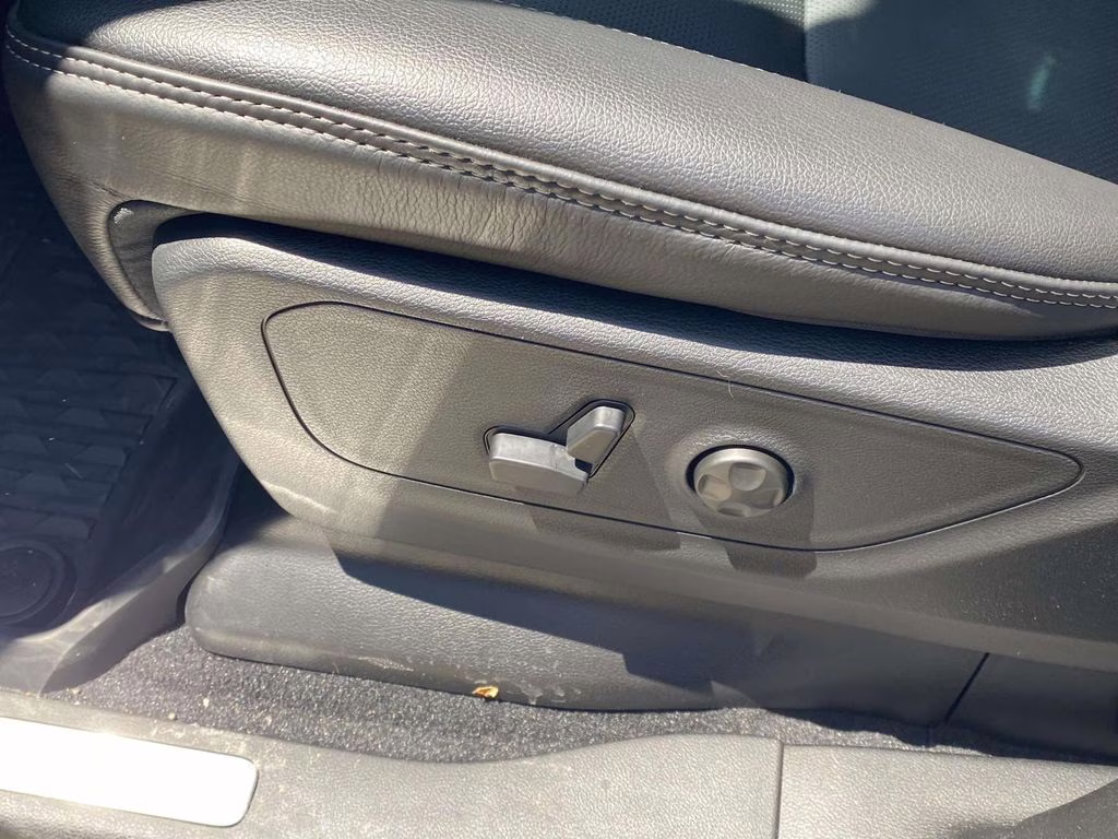 2026 Diamond Black Crystal Pearlcoat Ram 1500 RHO 4X4 Truck