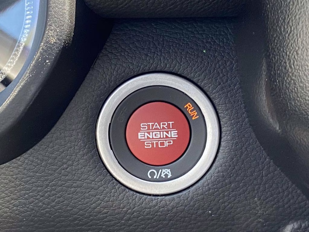 2026 Diamond Black Crystal Pearlcoat Ram 1500 RHO 4X4 Truck