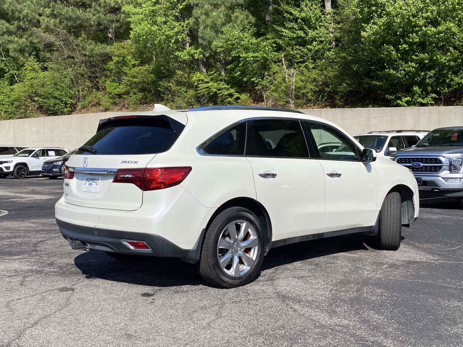 2016 White Diamond Pearl Acura MDX 3.5L FWD SUV
