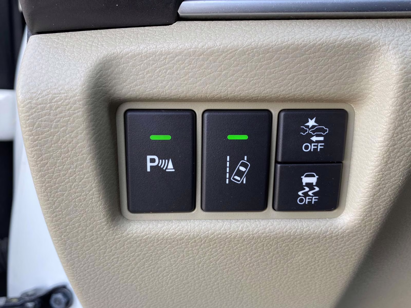 2016 White Diamond Pearl Acura MDX 3.5L FWD SUV