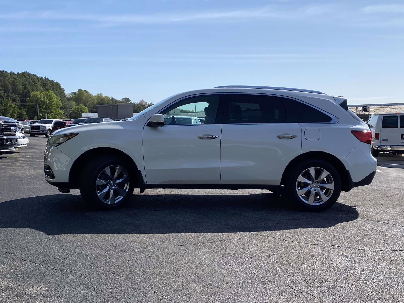 2016 White Diamond Pearl Acura MDX 3.5L FWD SUV