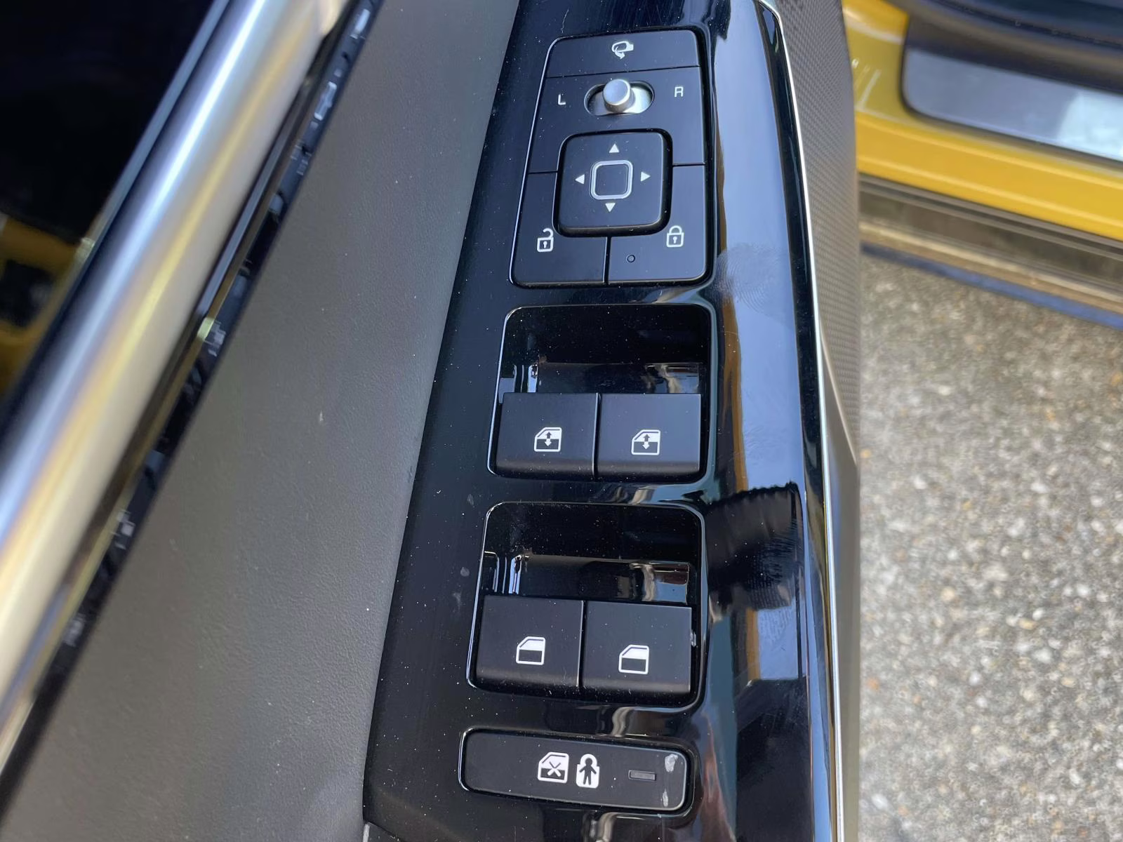 2022 Urban Yellow Kia EV6 GT-Line AWD SUV