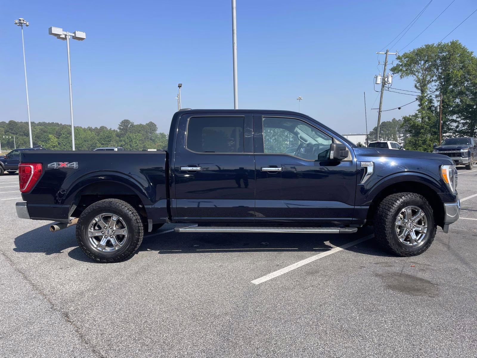 2021 Antimatter Blue Metallic Ford F-150 XLT 4X4 Truck