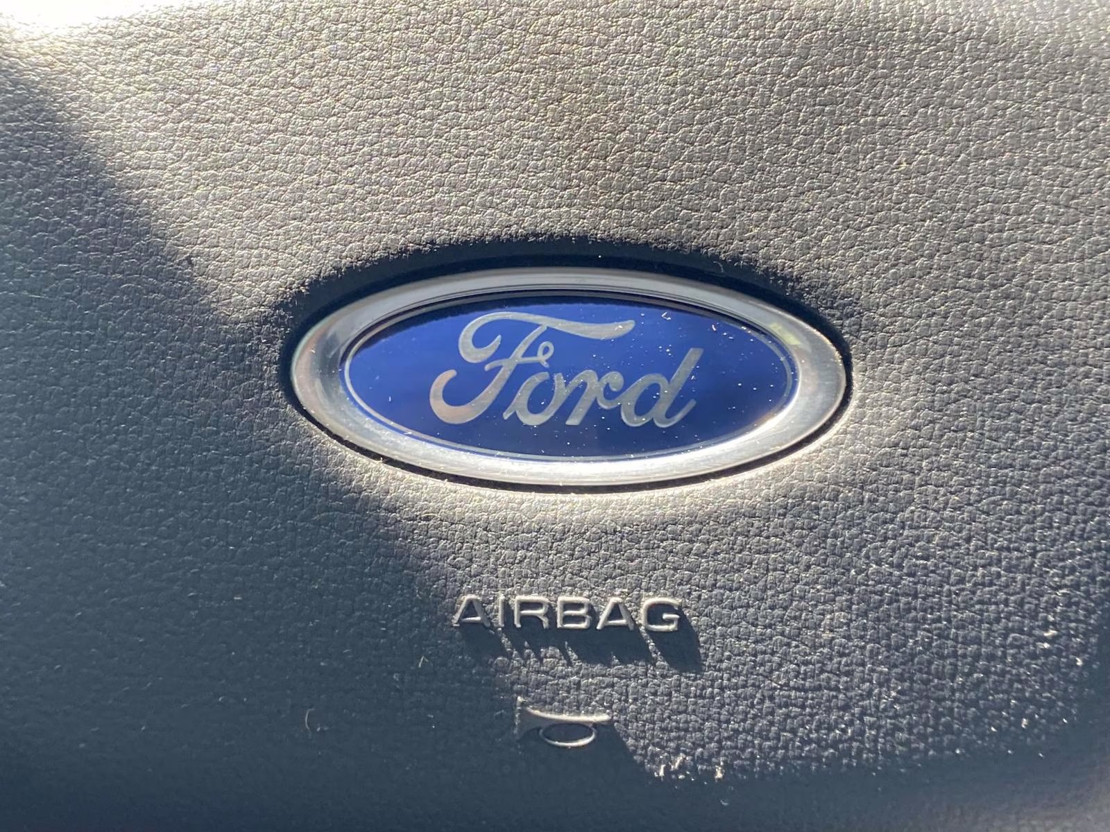 2021 Oxford White Ford F-150 XLT RWD Truck