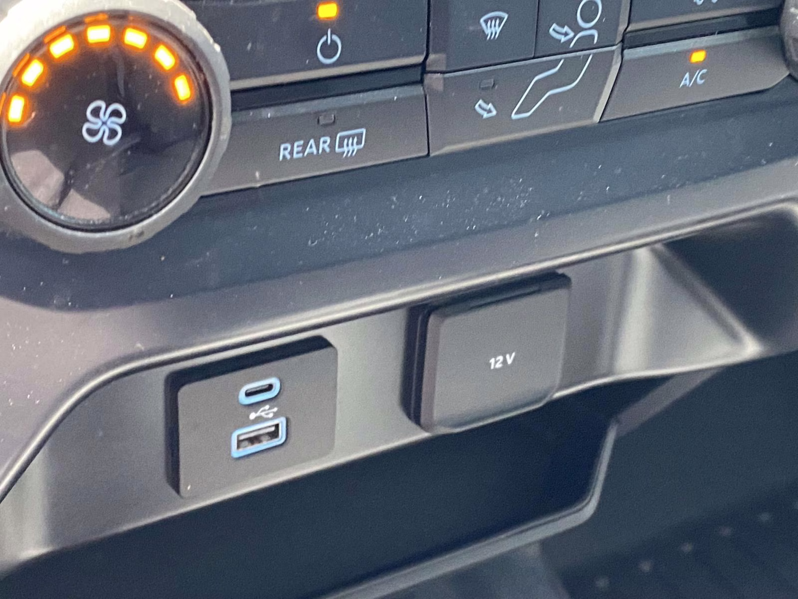 2021 Oxford White Ford F-150 XLT RWD Truck