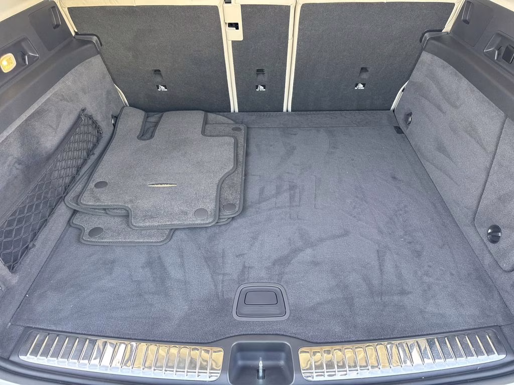 2020 Polar White Mercedes-Benz GLE GLE 450 AWD SUV