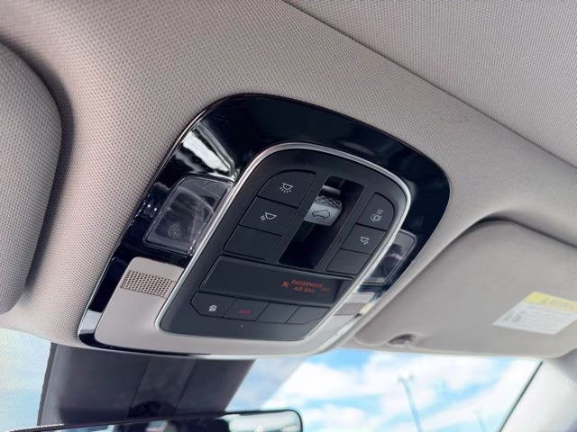 2021 Portofino Gray Hyundai Santa Fe SEL FWD SUV