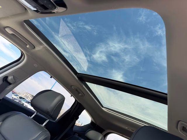 2021 Portofino Gray Hyundai Santa Fe SEL FWD SUV