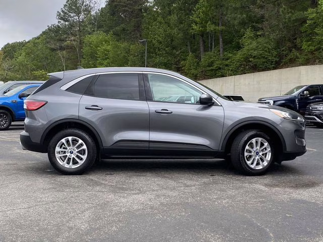 2021 Carbonized Gray Metallic Ford Escape SE AWD SUV