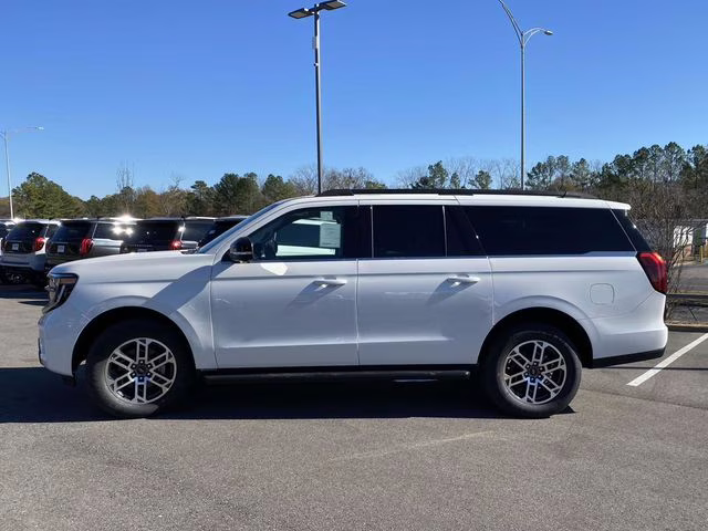 2026 Star White Metallic Tri-Coat Ford Expedition Max Active RWD SUV