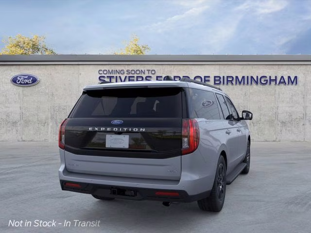 2026 Glacier Gray Metallic Tri-Coat Ford Expedition Max Active RWD SUV