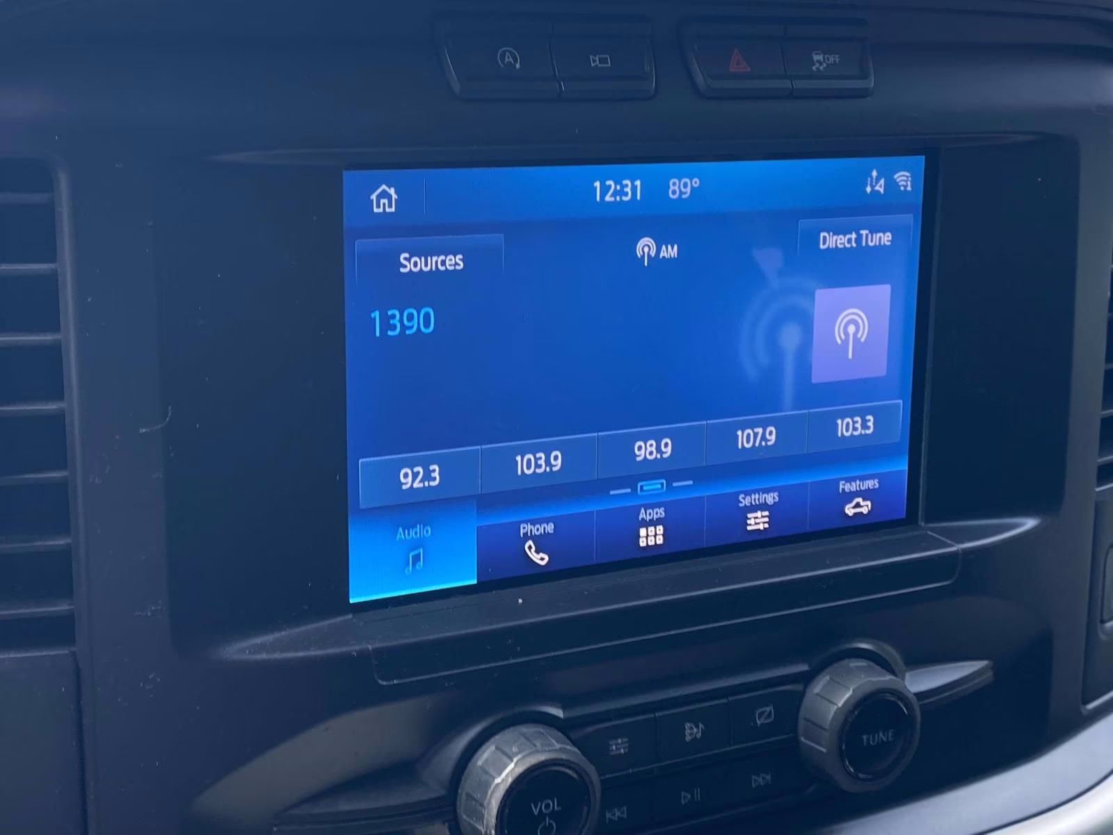 2021 Oxford White Ford F-150 XLT RWD Truck