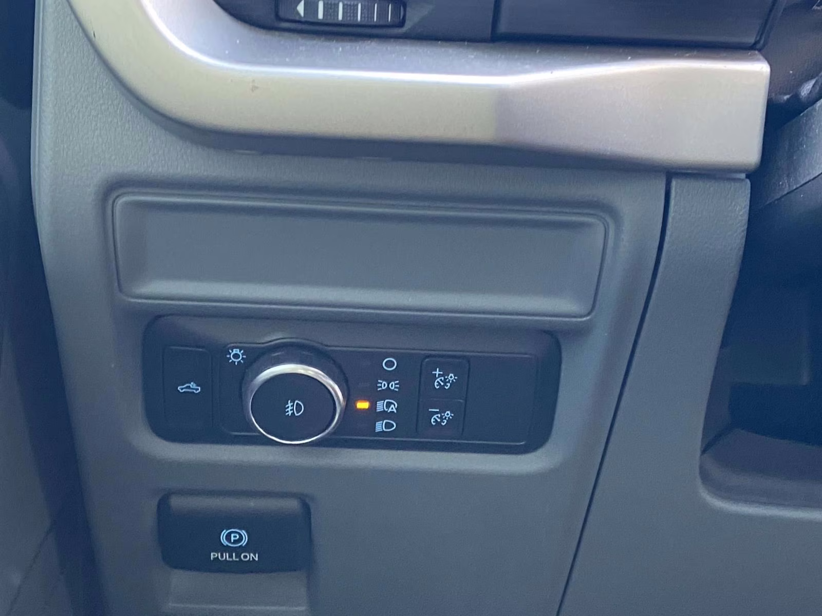 2021 Oxford White Ford F-150 XLT RWD Truck