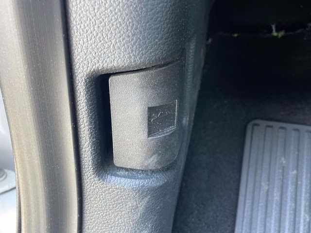 2023 Oxford White Ford F-150 XLT 4X4 Truck