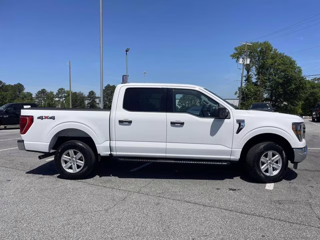 2023 Oxford White Ford F-150 XLT 4X4 Truck