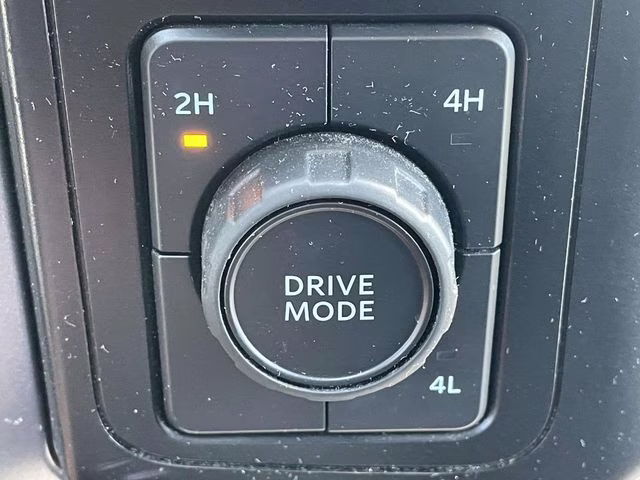 2023 Oxford White Ford F-150 XLT 4X4 Truck