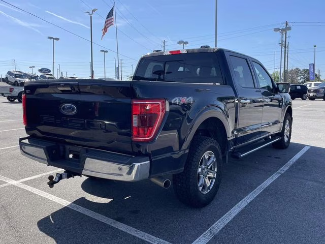 2021 Antimatter Blue Metallic Ford F-150 XLT 4X4 Truck
