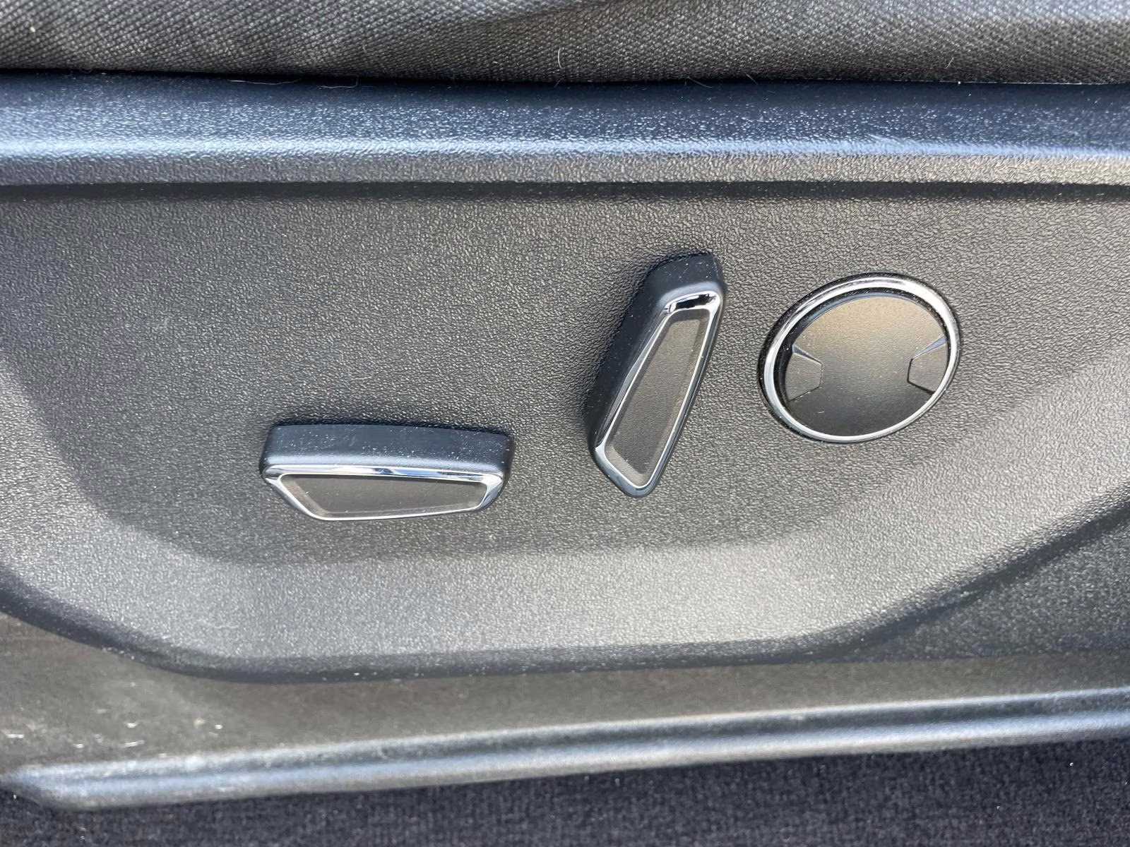 2021 Antimatter Blue Metallic Ford F-150 XLT 4X4 Truck