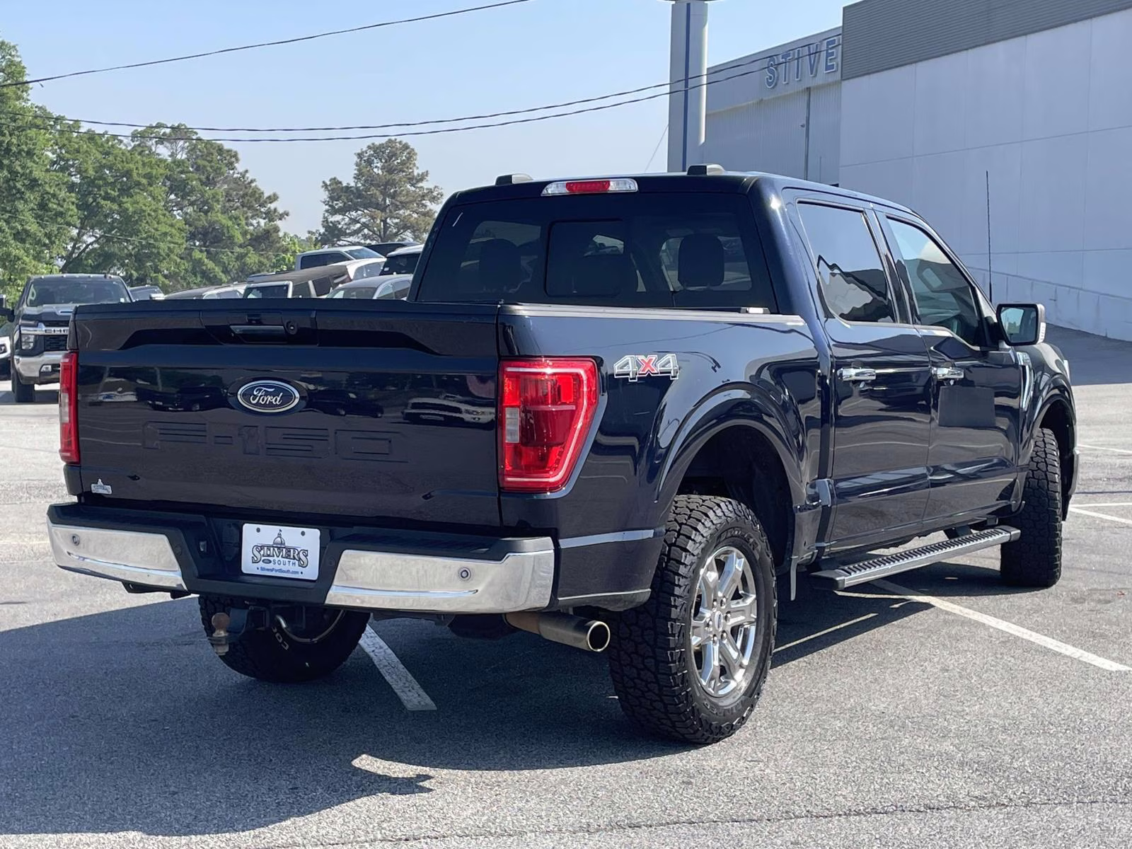 2021 Antimatter Blue Metallic Ford F-150 XLT 4X4 Truck