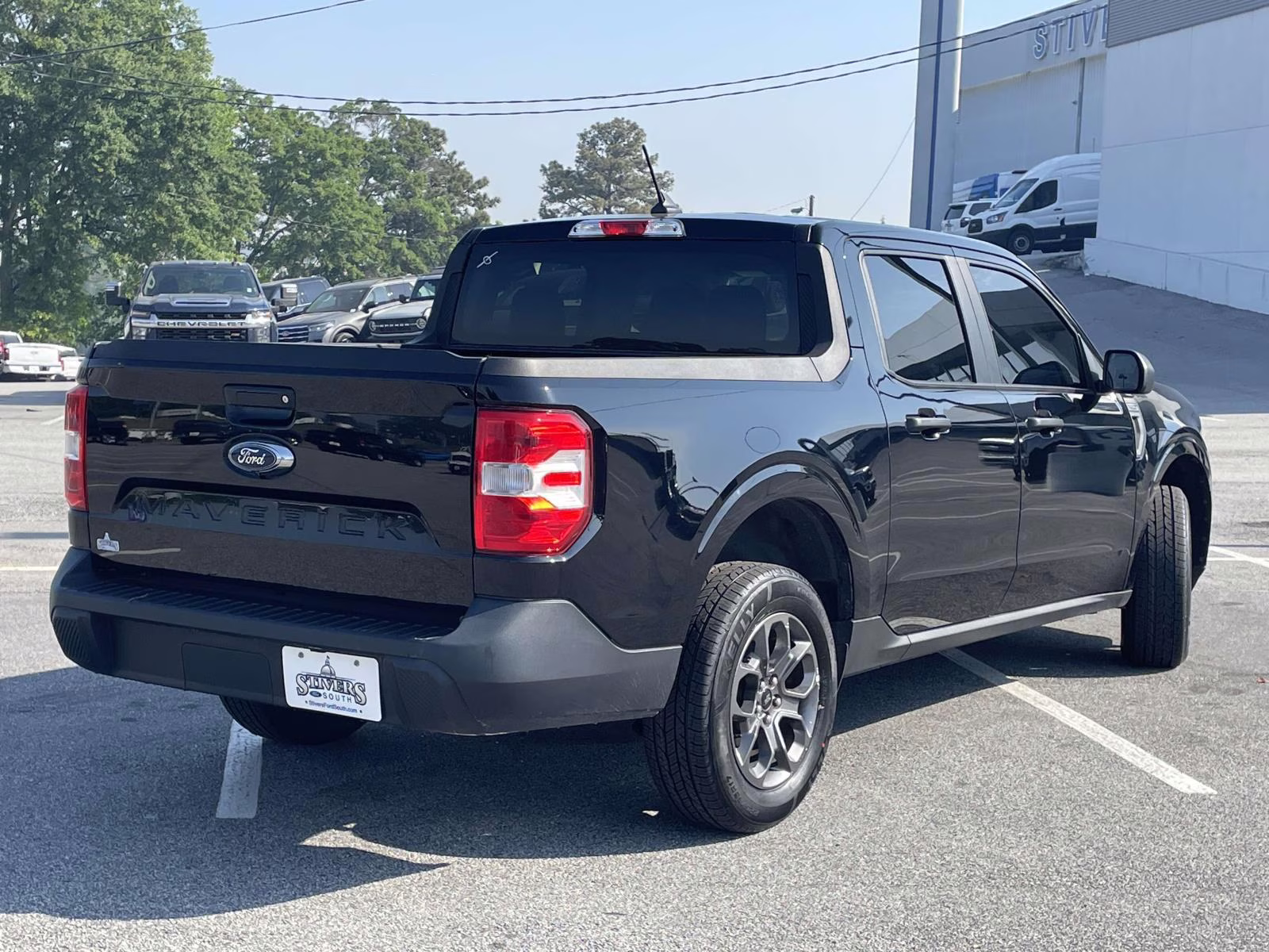 2022 Shadow Black Ford Maverick XLT FWD Truck
