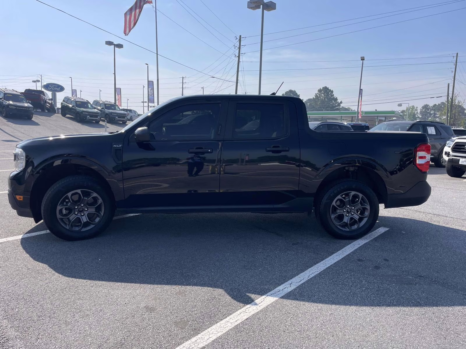2022 Shadow Black Ford Maverick XLT FWD Truck