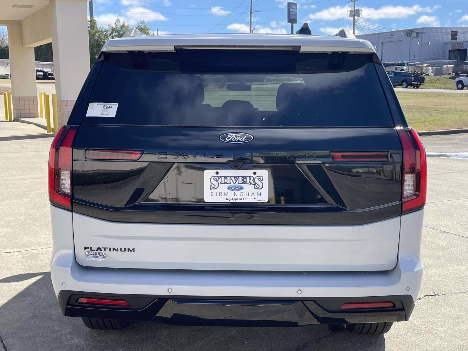 2026 Space Silver Metallic Ford Expedition Platinum 4X4 SUV