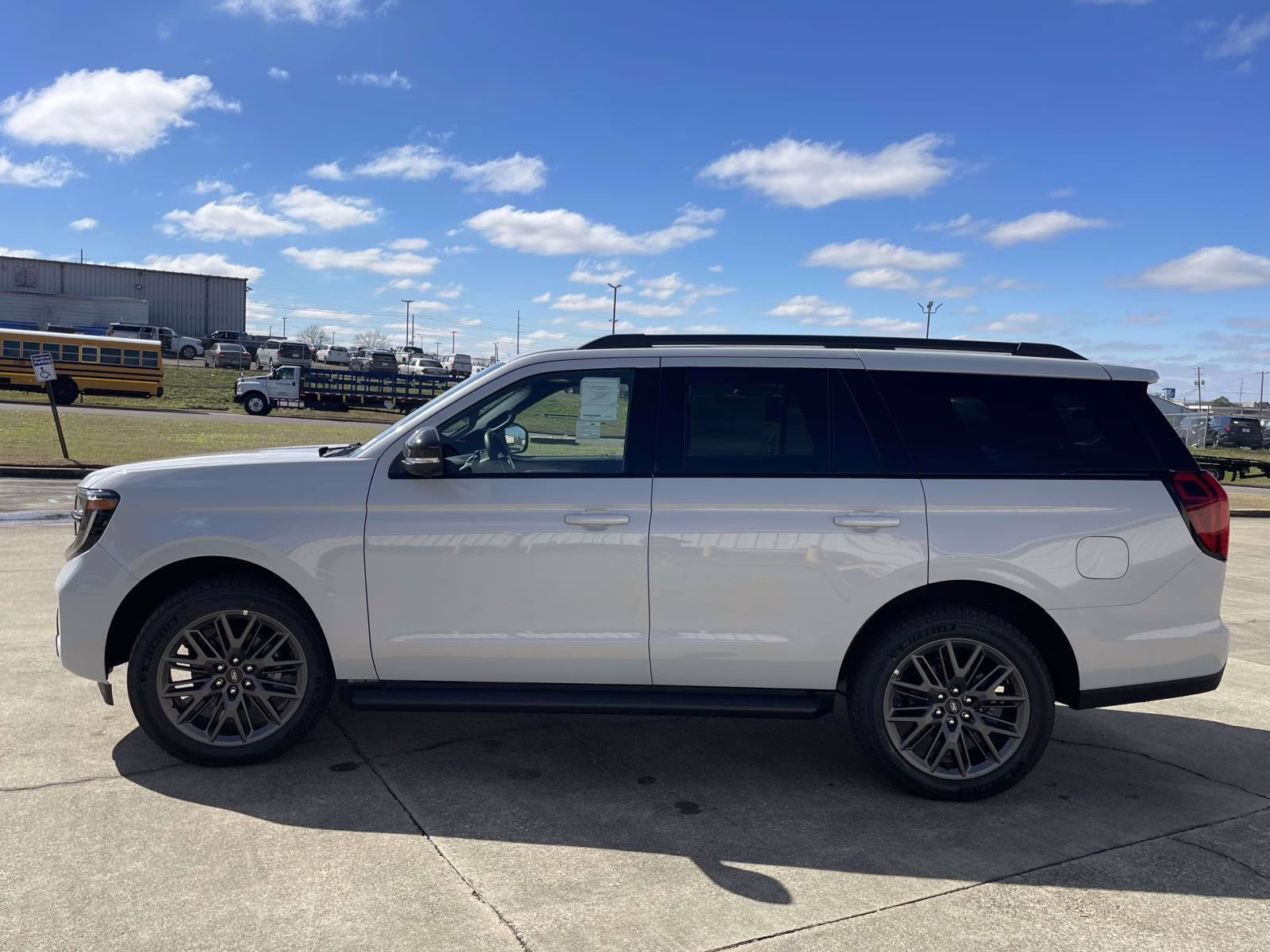 2026 Space Silver Metallic Ford Expedition Platinum 4X4 SUV