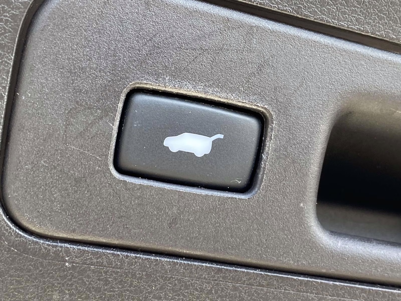 2016 White Diamond Pearl Acura MDX 3.5L FWD SUV