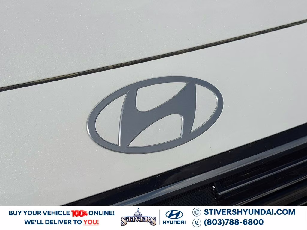 2026 Creamy White Pearl Hyundai Palisade SEL Premium FWD SUV