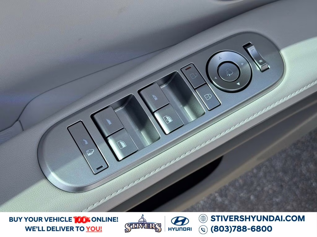 2026 Creamy White Pearl Hyundai Palisade SEL Premium FWD SUV