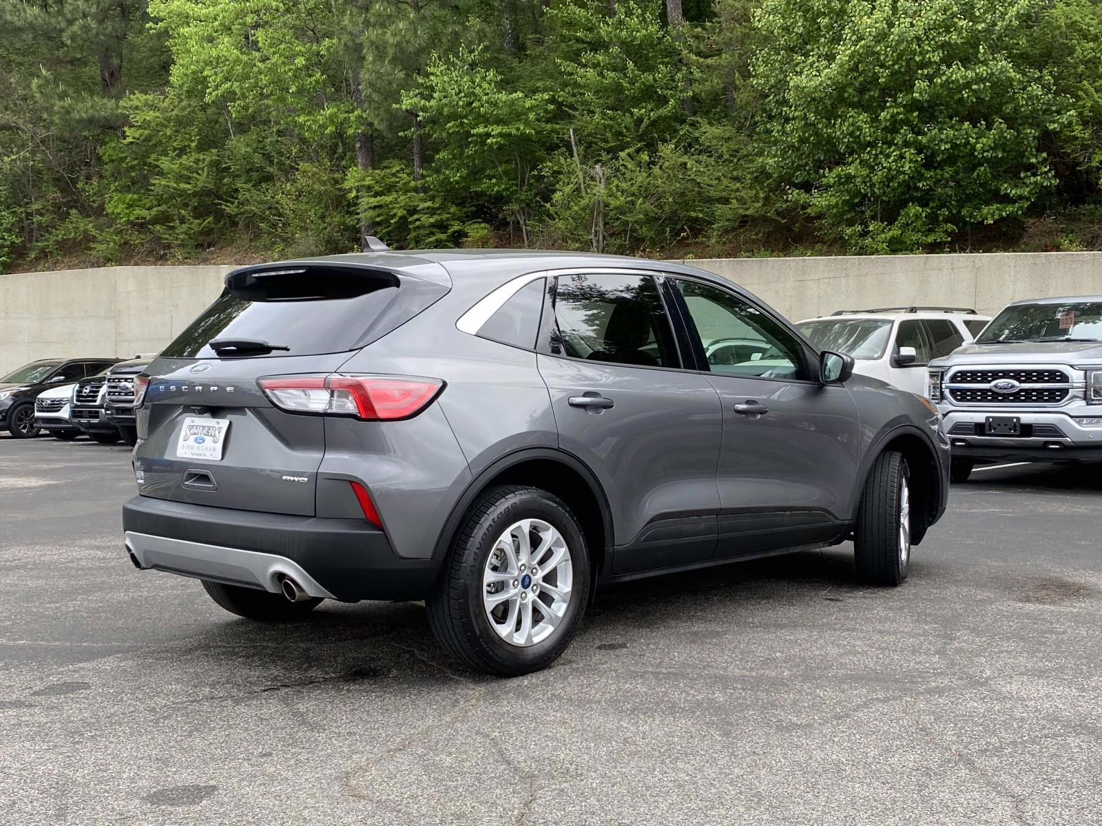 2021 Carbonized Gray Metallic Ford Escape SE AWD SUV