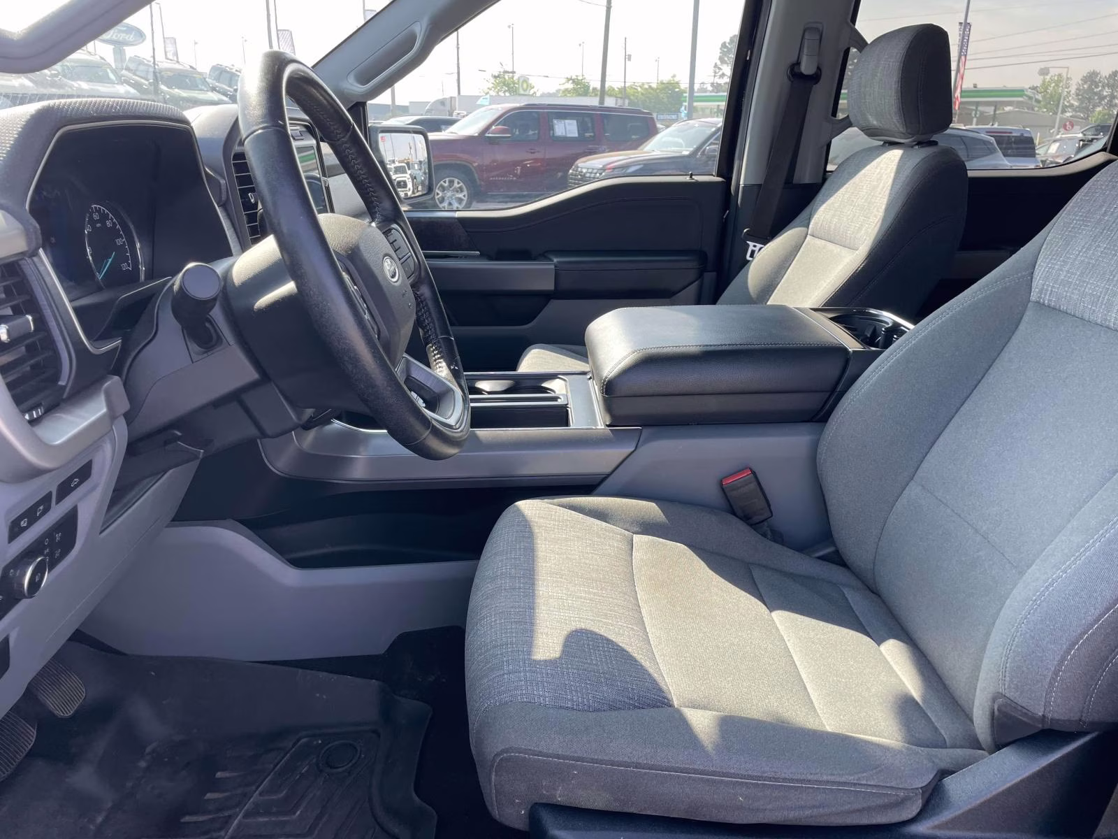 2021 Antimatter Blue Metallic Ford F-150 XLT 4X4 Truck