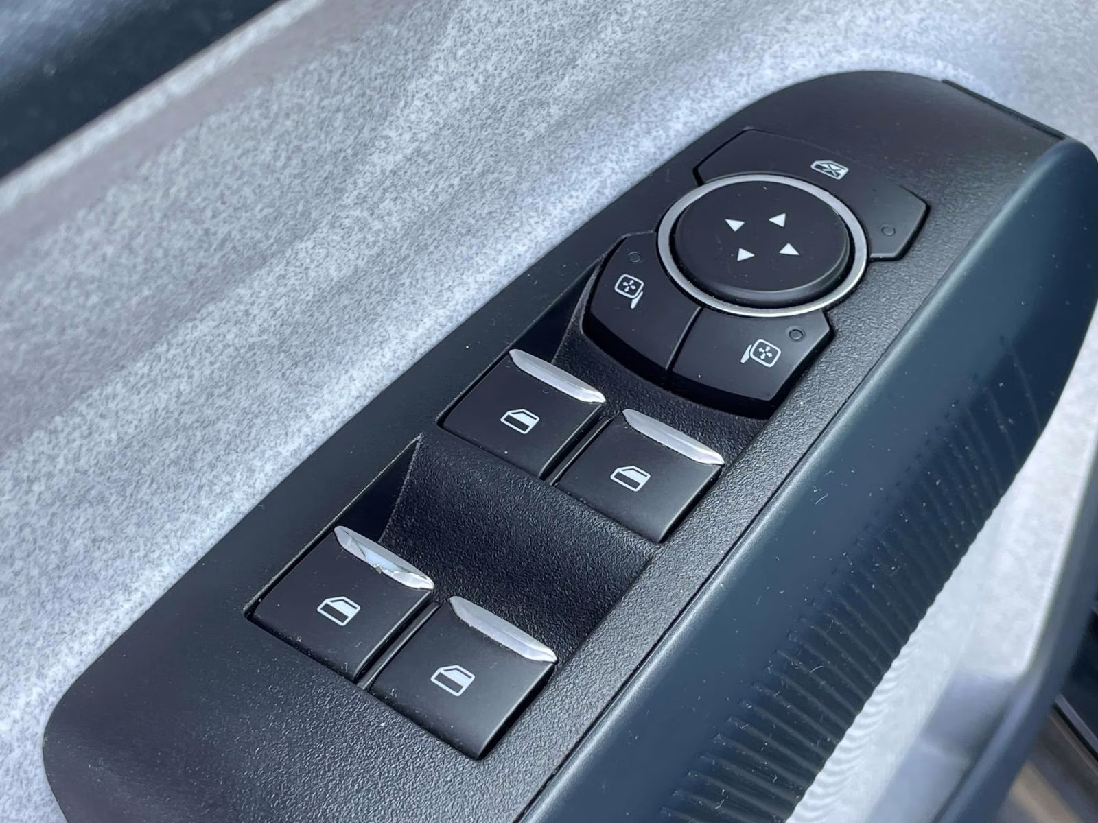 2022 Shadow Black Ford Maverick XLT FWD Truck