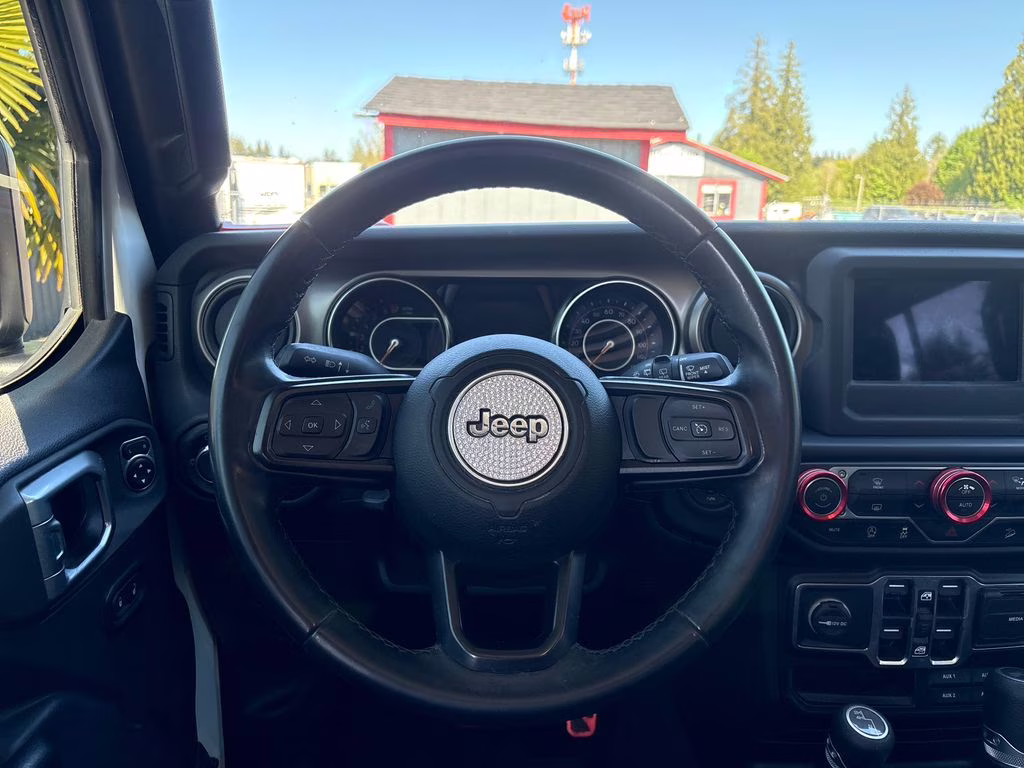 2020 Bright White Clearcoat Jeep Wrangler Unlimited Willys 4X4 SUV